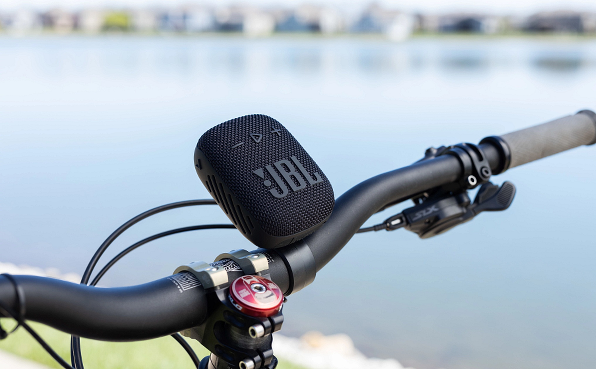 JBL WIND 3S (PORTABLE SPEAKER)